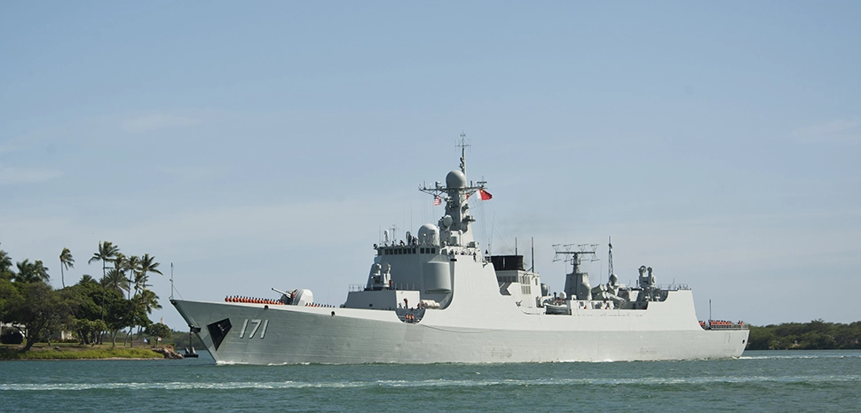 cc US Navy, modified, https://en.m.wikipedia.org/wiki/File:The_People%27s_Liberation_Army_%28Navy%29_ship_PLA%28N%29_Haikou_%28DD_171%29_returns_to_port_after_participating_in_the_at-sea_phase_of_Rim_of_the_Pacific_%28RIMPAC%29_Exercise_2014.jpg