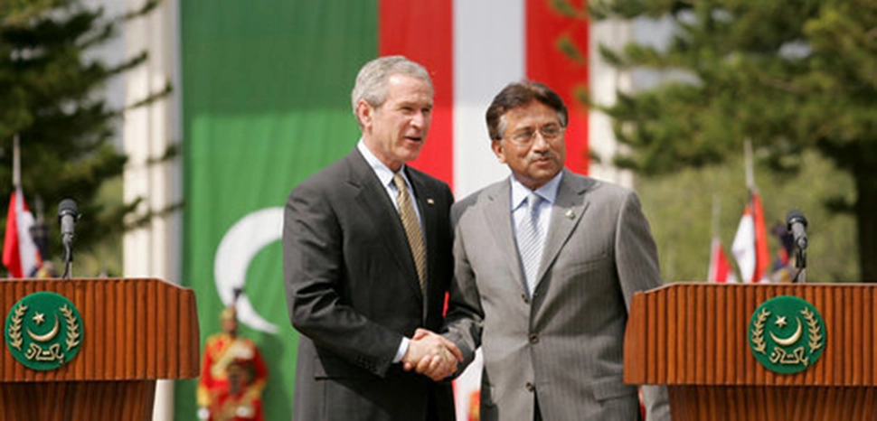 cc White House, modified, https://en.wikipedia.org/wiki/File:Musharaff_and_Bush_in_Islamabad.jpeg President George W. Bush and Pakistan President Pervez Musharraf stand together following their joint news conference at Aiwan-e-Sadr in Islamabad, Pakistan, Saturday, March 4, 2006.