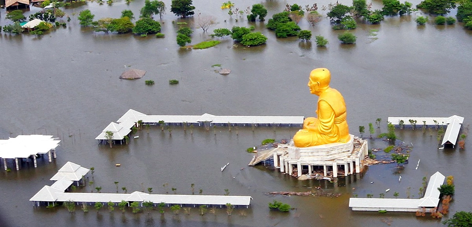                 Bangkok Flooding 2011, CC US Marine Corps, modoified, https://commons.wikimedia.org/wiki/File:Defense.gov_photo_essay_111016-M-ZN194-151.jpg
              