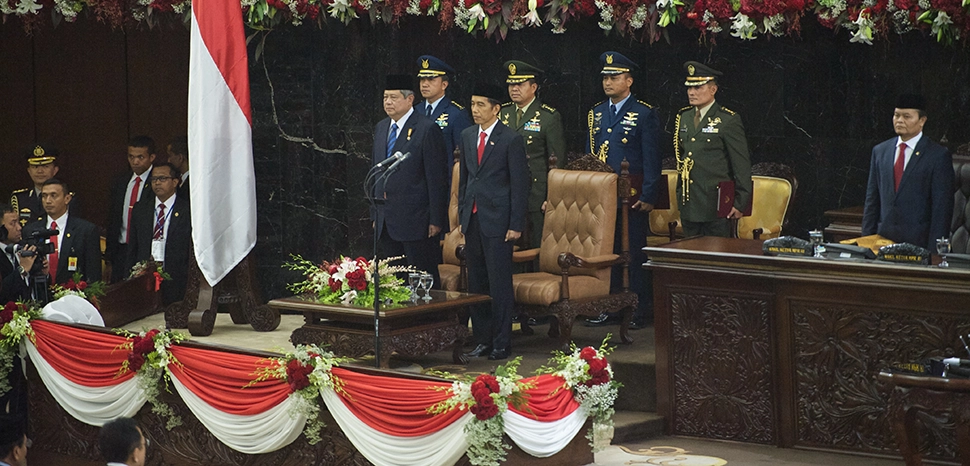                 cc US State Department, modified, https://en.m.wikipedia.org/wiki/File:Jokowi-SBY.jpg
              
