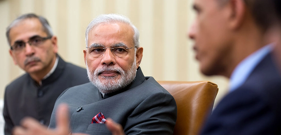 President Barack Obama talks with Prime Minister Narendra Modi of India during their bilateral meeting in the Oval Office, Sept. 30, 2014. (Official White House Photo by Pete Souza) / https://obamawhitehouse.archives.gov/blog/2014/09/30/president-obama-meets-indian-prime-minister-narendra-modi