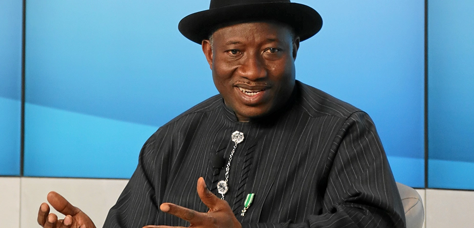 cc World Economic Forum, modified, https://upload.wikimedia.org/wikipedia/commons/9/9b/Goodluck_Jonathan_World_Economic_Forum_2013_%282%29_%28cropped%29.jpg