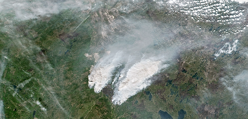NASA image by Jeff Schmaltz, LANCE/EOSDIS Rapid Response. Caption by Adam Voiland. / https://earthobservatory.nasa.gov/images/88045/fort-mcmurray-fire-continues-to-rage