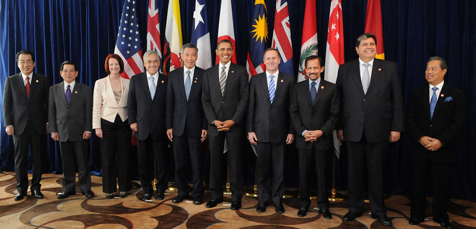 Leaders of the original TPP states in 2010, cc Flickr Gobierno de Chile, modified, https://creativecommons.org/licenses/by/2.0/