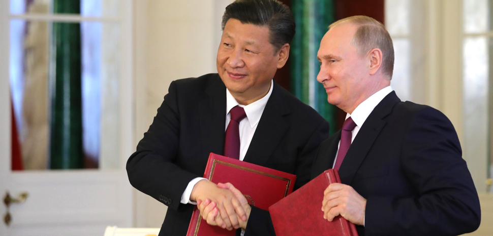 Presidents Xi and Putin, cc http://en.kremlin.ru/catalog/persons/351/events/54971/photos/49273, modified,