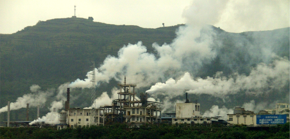                 Factory_in_China, cc Wikicommons, modified, author; High Contrast, https://commons.wikimedia.org/wiki/File:Factory_in_China.jpg
              