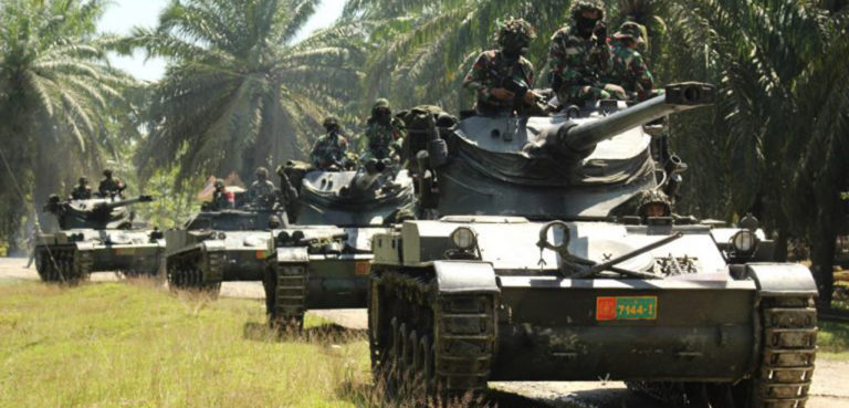 cc Kodam I/Bukit Barisan, modified, https://commons.wikimedia.org/w/index.php?title=Special:Search&limit=500&offset=0&ns0=1&ns6=1&ns14=1&search=indonesia+army#/media/File:Indonesian_Army_AMX-13s_of_the_Yonkav_6.jpg