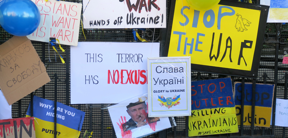 An anti-war installation outside Russia's embassy in London. cc Kwh1050, modified, Wikicommons, https://commons.wikimedia.org/wiki/File:Russian_Embassy_London_-_Ukraine_-_Anti-War_signs_27Feb2022_(2).jpg