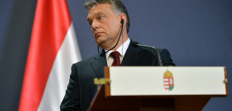 cc Presidential Press and Information Office, modified, https://commons.wikimedia.org/wiki/File:Vladimir_Putin,_Viktor_Orb%C3%A1n_(Hungary,_February_2015)_08.jpeg