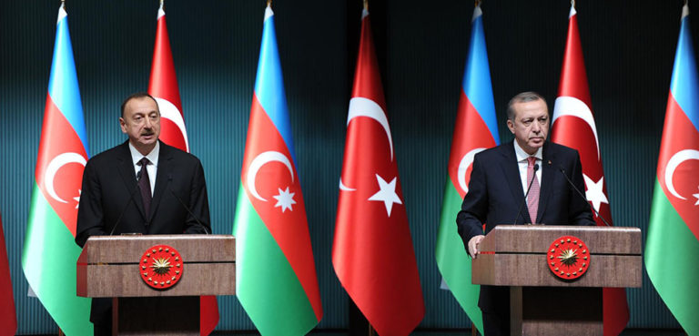cc The Presidential Press and Information Office's of Azerbaijan, modified, https://commons.wikimedia.org/wiki/File:Press_conference_after_the_4th_Turkey-Azerbaijan_High_Level_Strategic_Council_%285%29.jpg