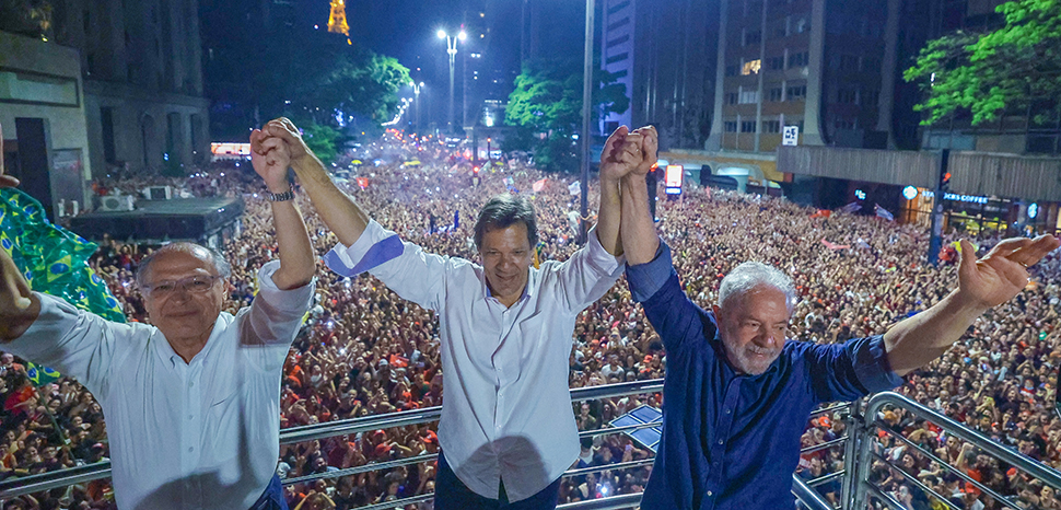 cc modified, Coletivo Resistência, https://commons.wikimedia.org/w/index.php?title=Special:Search&redirs=0&search=lula%20celebration&fulltext=Search&ns0=1&ns6=1&ns14=1&title=Special:Search&advanced=1&fulltext=Advanced%20search#/media/File:30102022--lula-presidente-eleito-discursa-na-paulista_52468182869_o_(52468365397).jpg