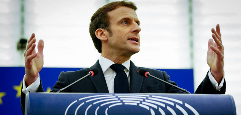 cc France Diplomatie - MEAE, modified, https://commons.wikimedia.org/wiki/File:Intervention_du_Pr%C3%A9sident_de_la_R%C3%A9publique_Emmanuel_Macron_devant_le_Parlement_europ%C3%A9en_President_Emmanuel_Macron%27s_Speech_at_the_European_Parliament_-_51829446912.jpg