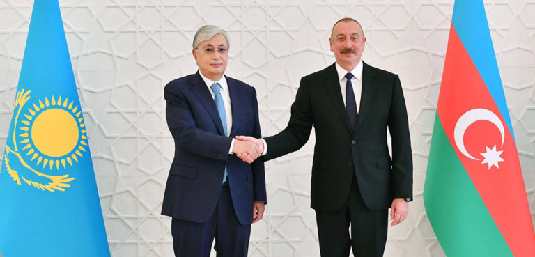 cc president.az, modified, https://en.wikipedia.org/wiki/File:Official_welcome_ceremony_was_held_for_President_of_Kazakhstan_Kassym-Jomart_Tokayev_13.jpg
