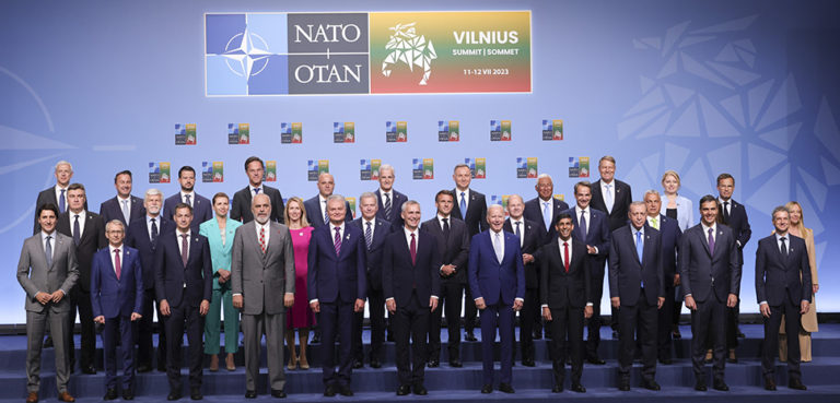 cc Number 10, modified, https://commons.wikimedia.org/wiki/File:Family_photo_from_2023_NATO_Vilnius_summit_(53038388599).jpg
