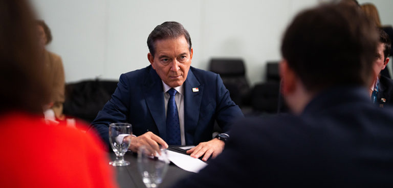 cc Gobierno de Chile, President Gabriel Boric Font held a bilateral meeting with the President of Panama, Laurentino Cortizo, at the sidelines of the ninth Summit of the Americas.; modified cc, Gazeta Oficial