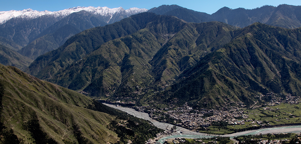Birds-eye view of Pakistan's Swat Valley; cc ResoluteSupportMedia, modified, https://flickr.com/photos/isafmedia/5013879903/in/photolist-8S6FSf-9pyXaP-8NvboN-SeszU1-2oW41KC-2oW2KQ3-2oW1Wq5-2oVXURa-pg7JJW-u4FDTy-8D4rPe-8R8bqP-9ghnVq-8XT6Fd-2oW4xLt-8zZMGC-8ARXE2-btJZ96-aRwyX4-8WGTsT-2n3pSGC-8XTzM3-8JWi1F-2oW42a5-9ge4mt-8zZMGj-8ARZ8c-boNxGt-8XQxQK-8WGUPB-8WGSJr-9pJybY-8JZq2f-9pyVKt-8WGUp2-8AV5mo-8AUYh3-eYE4BG-vGjhvd-8XdpuH-8QcvJb-8XdpG6-8NJnbD-8R8gUP-8JZokQ-8R8gV6-8M9VcE-8XQdND-8GMZ6F-8D4nT4