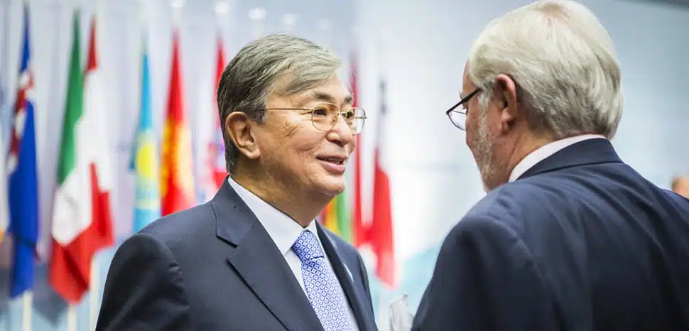 OSCE Parliamentary Assembly, modified, https://www.flickr.com/photos/oscepa/15428779926