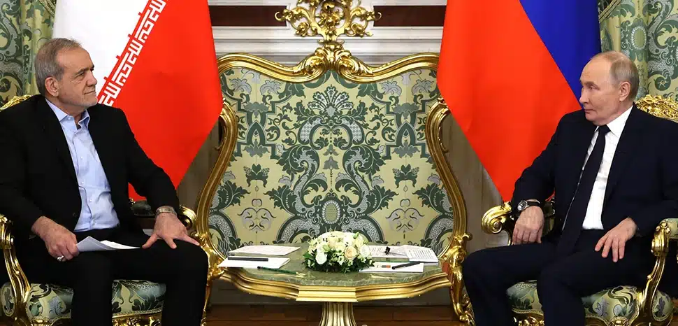                 cc kremlin.ru, modified, http://en.kremlin.ru/events/president/news/76125
              