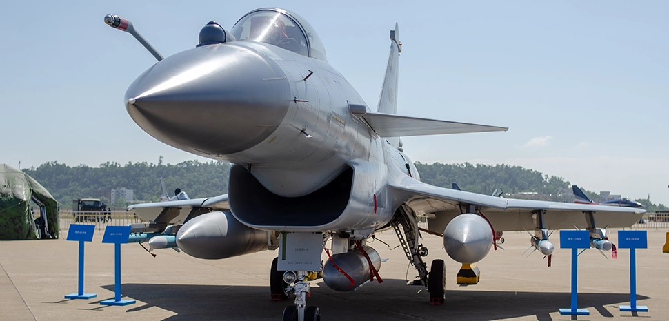                 cc PLAAF J-10B with PL-12 and PL-8B at ZhuHai Air Show 2018, modified, https://commons.wikimedia.org/wiki/File:PLAAF_J-10B_with_PL-12_and_PL-8B_at_ZhuHai_Air_Show_2018.jpg
              