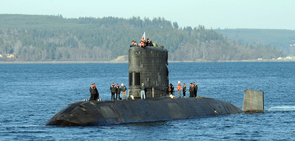 BANGOR, Wash. (Dec. 12, 2011) The Royal Canadian Navy long-range patrol submarine HMCS Victoria (SSK 876) arrives at Naval Base Kitsap-Bangor for a port call and routine maintenance. The visit is Victoria's first to Bangor since 2004. (U.S. Navy photo by Lt. Ed Early/Released) / https://commons.wikimedia.org/wiki/File:US_Navy_111212-N-GU530-103_The_Royal_Canadian_Navy_long-range_patrol_submarine_HMCS_Victoria_%28SSK_876%29_arrives_at_Naval_Base_Kitsap-Bangor_for_a_po.jpg