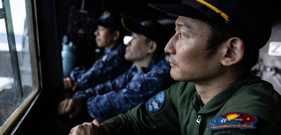                 cc US Navy 2025, modified, https://www.navy.mil/Press-Office/News-Stories/display-news/Article/4297706/us-japan-conduct-bilateral-operations/
              